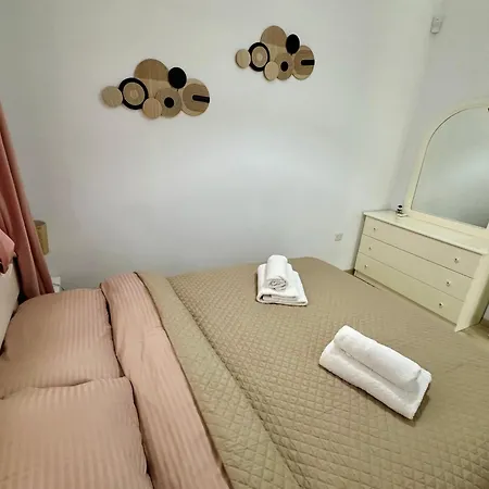 Complex House Near The Pafos